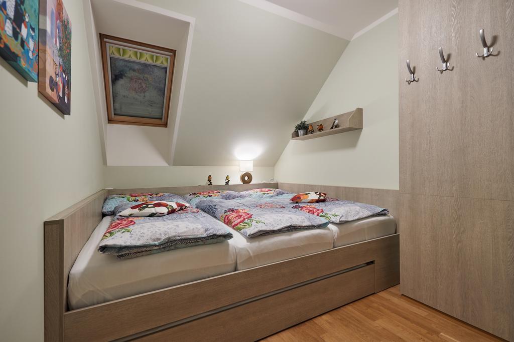 Apartman U Vleku Javor Пец-под-Снежкой Экстерьер фото